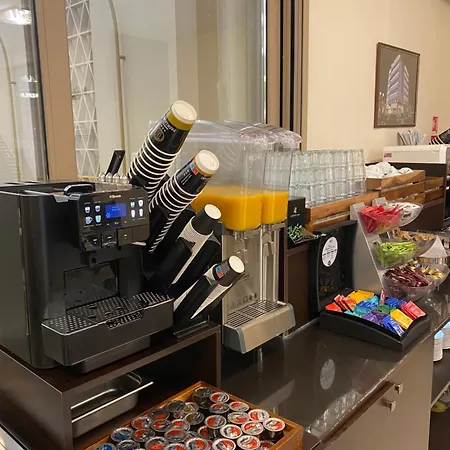 מלון Padelidaki 3*